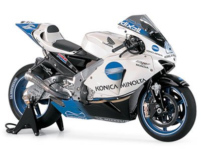 Tamiya 14107 - Konica Minolta Honda RC211V\'06 (Cartograf Sticker Included)